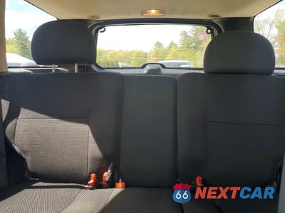 Zdjęcie 10 z 13 samochodu: 2004 JEEP GRAND CHEROKEE LAREDO VIN:1J4GW48S74C248190 - miniatura