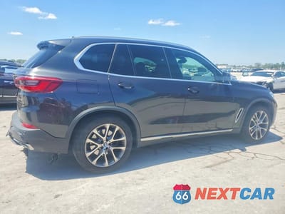 Trzecie zdjęcie samochodu z tyłu: 2019 BMW X5 XDRIVE40I VIN:5UXCR6C54KLL52513 - miniatura
