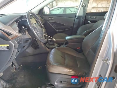 Zdjęcie 7 z 13 samochodu: 2017 HYUNDAI SANTA FE LIMITED ULTIMATE VIN:KM8SR4HF4HU218182 - miniatura