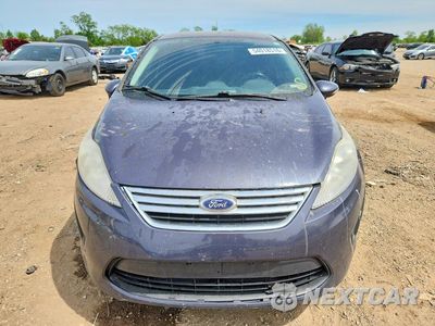 Piąte zdjęcie samochodu w środku: 2013 FORD FIESTA SE VIN:3FADP4BJ4DM175497 - miniatura