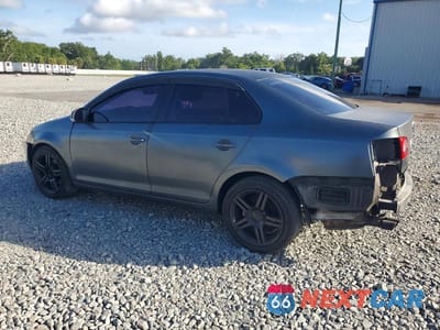 Drugie zdjęcie samochodu z przodu: 2005 VOLKSWAGEN NEW JETTA VALUE VIN:3VWPF71K35M631042 - miniatura