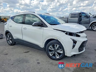 Czwarte zdjęcie samochodu z boku: 2023 CHEVROLET BOLT EUV LT VIN:1G1FY6S01P4176683 - miniatura