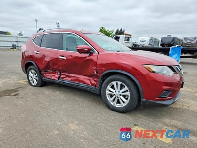 Czwarte zdjęcie samochodu z boku: 2015 NISSAN ROGUE SV VIN:5N1AT2ML8FC791618 - miniatura