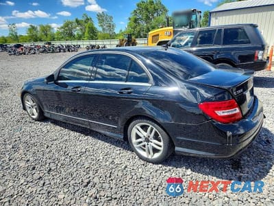 Drugie zdjęcie samochodu z przodu: 2012 MERCEDES-BENZ C 300 4MATIC VIN:WDDGF8BB6CR214832 - miniatura