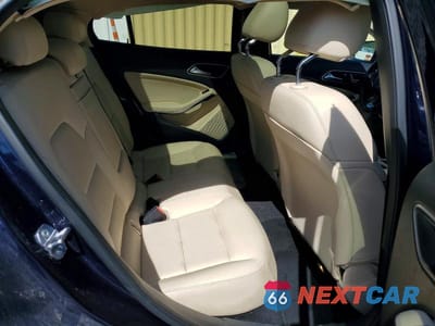 Zdjęcie 11 z 13 samochodu: 2019 MERCEDES-BENZ GLA 250 VIN:WDCTG4EB3KU000915 - miniatura