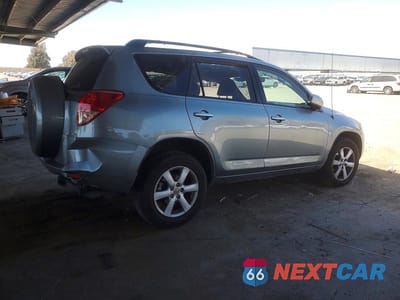 Trzecie zdjęcie samochodu z tyłu: 2008 TOYOTA RAV4 LIMITED VIN:JTMBK31V286042399 - miniatura