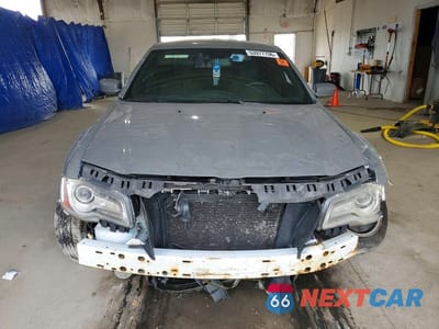Piąte zdjęcie samochodu w środku: 2012 CHRYSLER 300 VIN:2C3CCAAG7CH312715 - miniatura