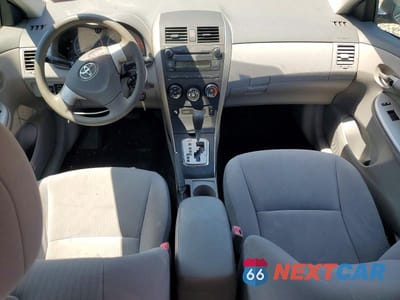Zdjęcie 8 z 12 samochodu: 2010 TOYOTA COROLLA LE VIN:JTDBU4EE2A9099345 - miniatura