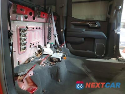 Zdjęcie 10 z 13 samochodu: 2024 CHEVROLET SILVERADO K1500 LT TRAIL BOSS VIN:3GCUDFED9RG416450 - miniatura