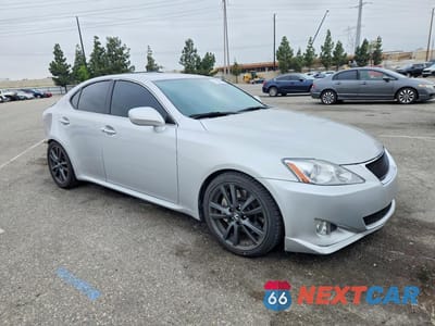 Czwarte zdjęcie samochodu z boku: 2006 LEXUS IS 350 VIN:JTHBE262765002546 - miniatura