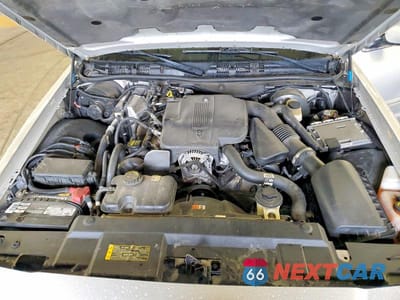 Zdjęcie 11 z 12 samochodu: 2010 MERCURY GRAND MARQUIS LS VIN:2MEBM7FV2AX600867 - miniatura