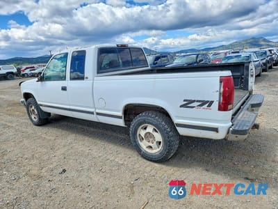Drugie zdjęcie samochodu z przodu: 1997 CHEV GMT-400 K1500 VIN:2GCEK19R6V1105967 - miniatura