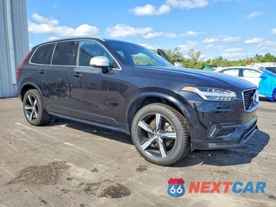 Czwarte zdjęcie samochodu z boku: 2019 VOLVO XC90 T6 R-DESIGN VIN:YV4A22PM4K1448612 - miniatura