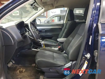 Zdjęcie 7 z 13 samochodu: 2017 MITSUBISHI OUTLANDER SE VIN:JA4AZ3A39HZ056542 - miniatura