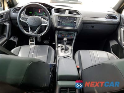 Zdjęcie 8 z 13 samochodu: 2023 VOLKSWAGEN TIGUAN SE R-LINE BLACK VIN:3VVCB7AX5PM039560 - miniatura