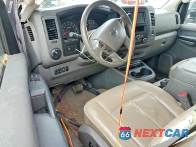 Zdjęcie 8 z 12 samochodu: 2013 NISSAN NV 3500 HD S VIN:5BZAF0AAXDN202654 - miniatura