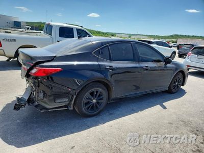Trzecie zdjęcie samochodu z tyłu: 2025 TOYOTA CAMRY LE VIN:4T1DAACK1SU075606 - miniatura