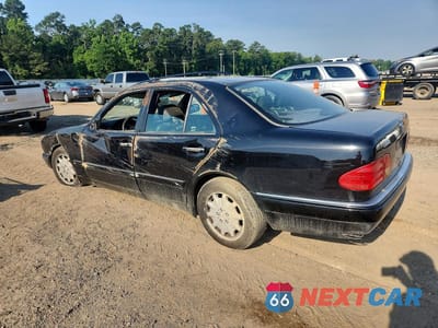 Drugie zdjęcie samochodu z przodu: 1997 MERCEDES-BENZ E 320 VIN:WDBJF55FXVA298604 - miniatura