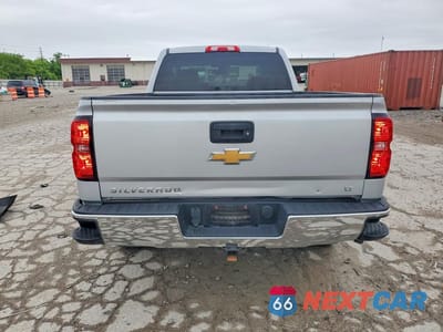 Zdjęcie 6 z 12 samochodu: 2015 CHEVROLET SILVERADO K1500 LT VIN:1GCVKREH5FZ220063 - miniatura