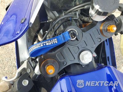Zdjęcie 8 z 9 samochodu: 2025 YAMAHA YZFR7 VIN:JYARM38Y5SA003993 - miniatura