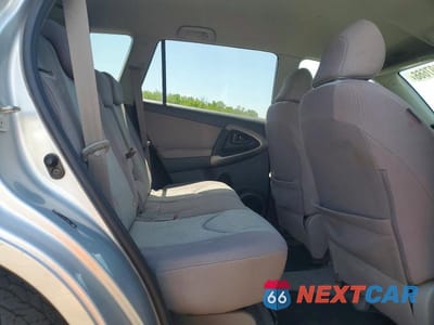 Zdjęcie 11 z 13 samochodu: 2007 TOYOTA RAV4 BASE VIN:JTMBD33V576028082 - miniatura