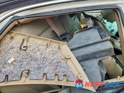 Zdjęcie 10 z 12 samochodu: 2001 HONDA ACCORD EX VIN:1HGCG16581A052796 - miniatura
