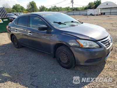 Czwarte zdjęcie samochodu z boku: 2015 NISSAN SENTRA VIN:3N1AB7AP7FL634701 - miniatura