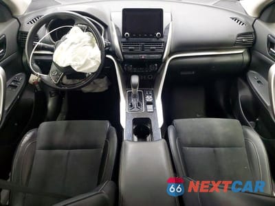 Zdjęcie 8 z 13 samochodu: 2024 MITSUBISHI ECLIPSE CROSS SE VIN:JA4ATWAA6RZ044982 - miniatura