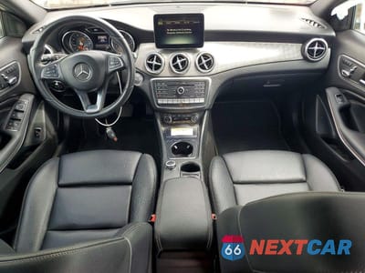 Zdjęcie 8 z 13 samochodu: 2018 MERCEDES-BENZ GLA 250 4MATIC VIN:WDCTG4GB9JJ428565 - miniatura