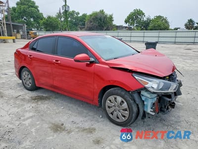 Czwarte zdjęcie samochodu z boku: 2020 KIA RIO S VIN:3KPA24AD8LE337776 - miniatura