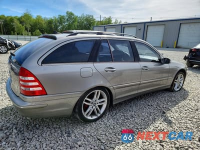 Trzecie zdjęcie samochodu z tyłu: 2005 MERCEDES-BENZ C VIN:WDBRH81J75F650534 - miniatura