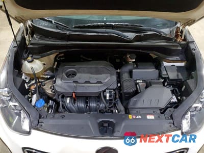 Zdjęcie 12 z 13 samochodu: 2017 KIA SPORTAGE EX VIN:KNDPNCAC1H7154097 - miniatura