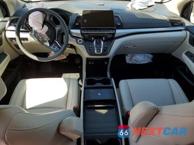 Zdjęcie 8 z 13 samochodu: 2026 HONDA ODYSSEY EXL VIN:5FNRL6H68TB020772 - miniatura