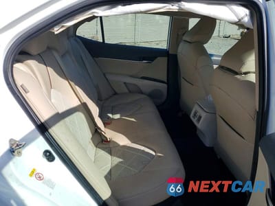 Zdjęcie 10 z 12 samochodu: 2019 TOYOTA CAMRY HYBRID XLE VIN:4T1B21HK3KU012603 - miniatura