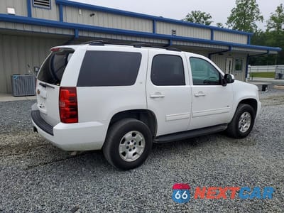 Trzecie zdjęcie samochodu z tyłu: 2013 CHEVROLET TAHOE K1500 LT VIN:1GNSKBE02DR199018 - miniatura