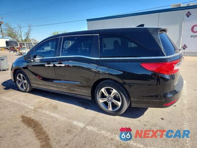 Drugie zdjęcie samochodu z przodu: 2018 HONDA ODYSSEY TOURING VIN:5FNRL6H81JB028856 - miniatura