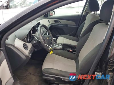 Zdjęcie 7 z 13 samochodu: 2011 CHEVROLET CRUZE LS VIN:1G1PC5SH8B7308347 - miniatura