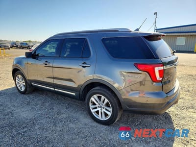 Drugie zdjęcie samochodu z przodu: 2019 FORD EXPLORER XLT VIN:1FM5K8D84KGA87650 - miniatura