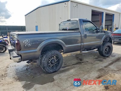 Trzecie zdjęcie samochodu z tyłu: 2016 FORD F250 SUPER DUTY VIN:1FTBF2B63GEA69265 - miniatura