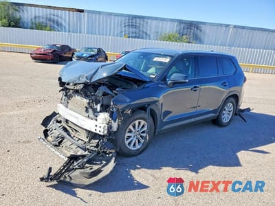 2024 TOYOTA GRAND HIGHLANDER XLE 5TDAAAA58RS000405 - główne zdjęcie licytacji z USA - miniatura