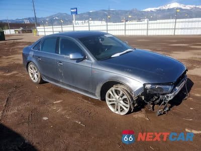 Czwarte zdjęcie samochodu z boku: 2014 AUDI S4 PRESTIGE VIN:WAUKGAFL8EA107467 - miniatura