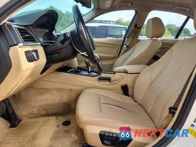 Zdjęcie 7 z 12 samochodu: 2015 BMW 328 I VIN:WBA3A5C58FP605458 - miniatura