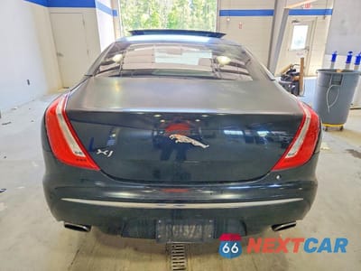 Zdjęcie 6 z 13 samochodu: 2011 JAGUAR XJ VIN:SAJWA1CBXBLV08442 - miniatura