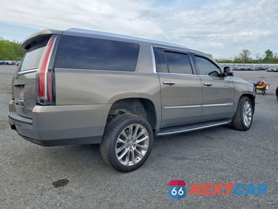 Trzecie zdjęcie samochodu z tyłu: 2019 CADILLAC ESCALADE ESV LUXURY VIN:1GYS4HKJ7KR201131 - miniatura