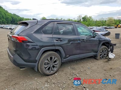 Trzecie zdjęcie samochodu z tyłu: 2024 TOYOTA RAV4 XLE PREMIUM VIN:2T3B6RFV4RW073492 - miniatura