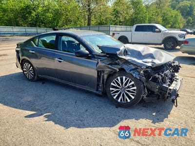 Czwarte zdjęcie samochodu z boku: 2025 NISSAN ALTIMA SV VIN:1N4BL4DV3SN367824 - miniatura