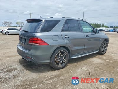 Trzecie zdjęcie samochodu z tyłu: 2017 MERCEDES-BENZ GLE 43 AMG VIN:4JGDA6EB5HA980144 - miniatura