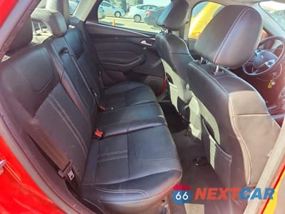 Zdjęcie 10 z 12 samochodu: 2014 FORD FOCUS SE VIN:1FADP3F21EL264475 - miniatura