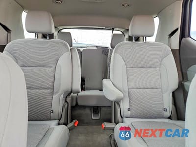 Zdjęcie 10 z 13 samochodu: 2019 CHEVROLET TRAVERSE LT VIN:1GNEVGKW7KJ124188 - miniatura