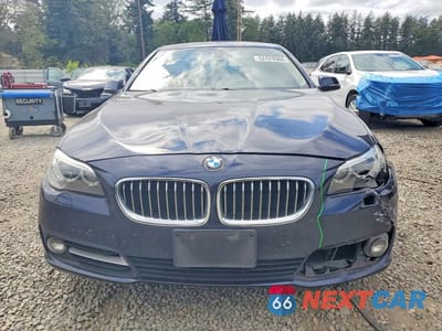 Piąte zdjęcie samochodu w środku: 2016 BMW 528 XI VIN:WBA5A7C55GG643834 - miniatura